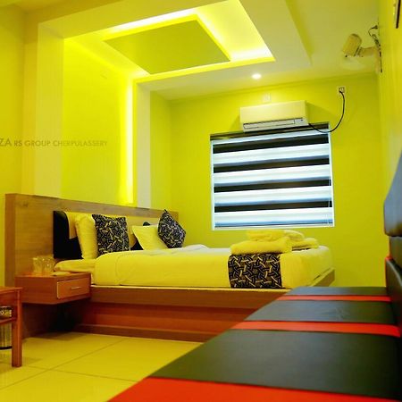 Cheruppulasseri Royal Plaza Residency酒店 外观 照片