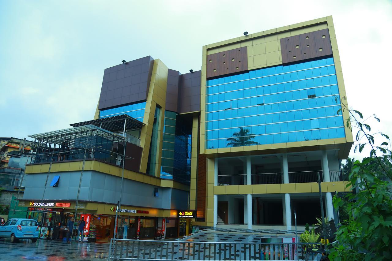 Cheruppulasseri Royal Plaza Residency酒店 外观 照片